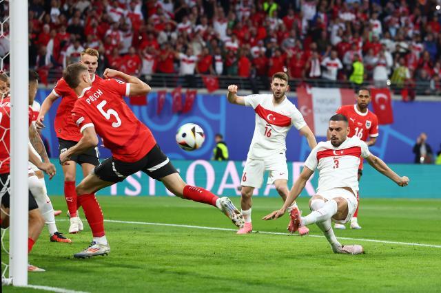 demiral 3.jpg