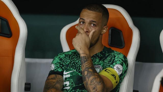 333体育|电竞-官方网站-没吃没喝没网被困 非洲雄鹰罢赛因中了对手报复？