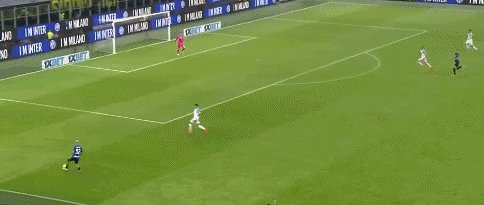 1672874788427007805.gif 国米.gif